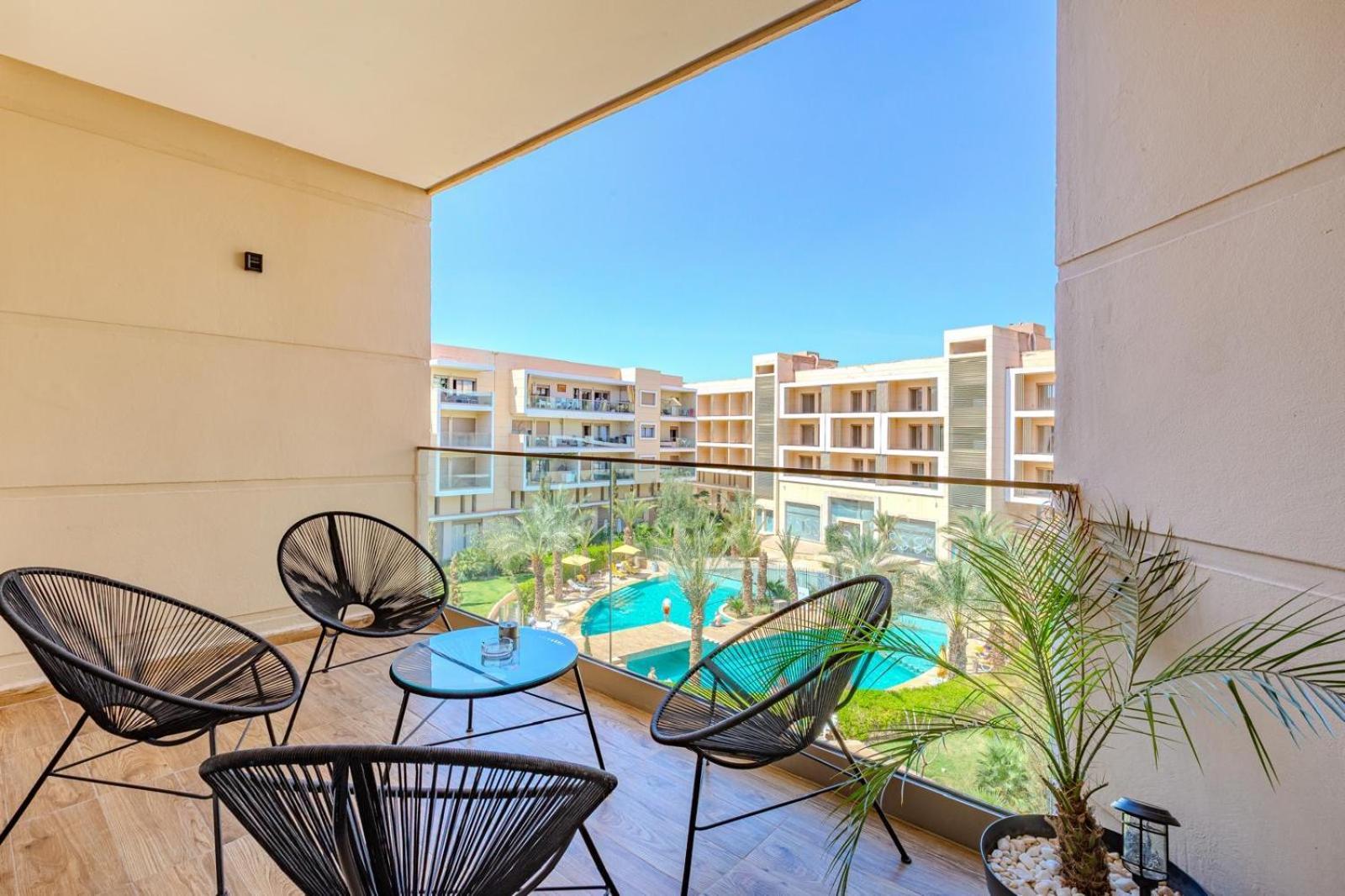 Royal Deluxe Platinum - Marrakech, Luxe Pool View Apartment Marrakesh Bagian luar foto